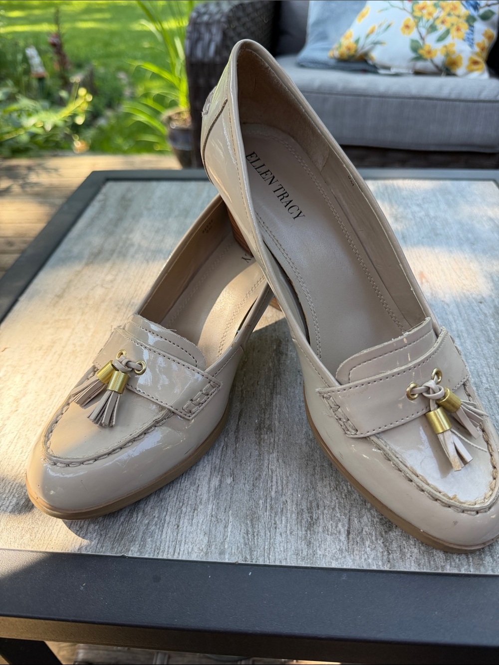 Ellen Tracy Nude Patent Tassel Loafers. Women’s size 9